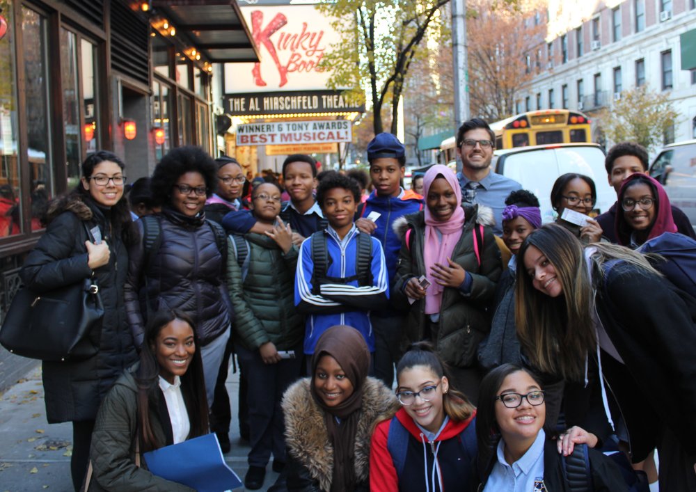 TDF Introduction to Theatre participants outside Kinky Boots 