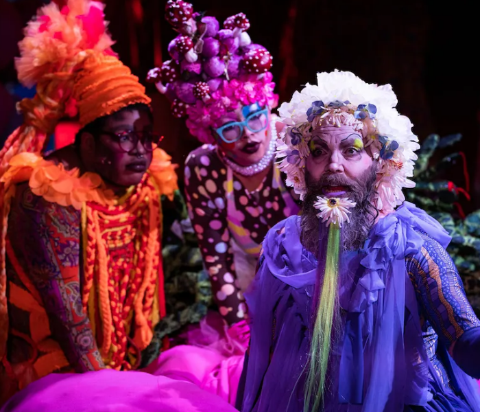 Taylor Mac The Hang 700