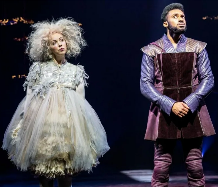 Hex. Photo by Johan Persson